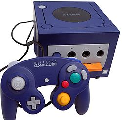 La GameCube avec une manette.